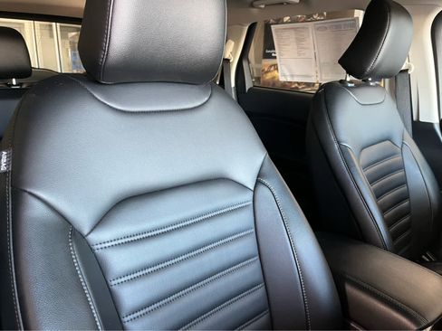 Used 2024 Ford Edge SEL w/ Convenience Package AWD/4WD image 42