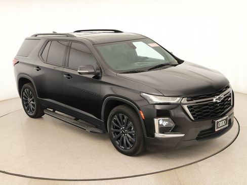 Used 2023 Chevrolet Traverse RS w/ LPO, Roadside Safety Package AWD/4WD image 41