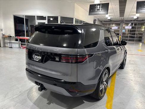 Used 2024 Land Rover Discovery Dynamic SE AWD/4WD image 8
