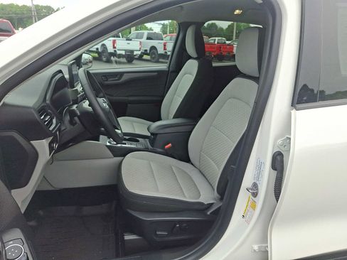 Certified 2023 Ford Escape Active AWD/4WD image 13