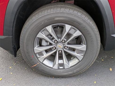 New 2026 Chevrolet Equinox LT image 32