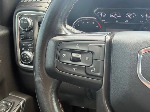 Used 2021 GMC Sierra 1500 AT4 w/ AT4 Preferred Package AWD/4WD image 16