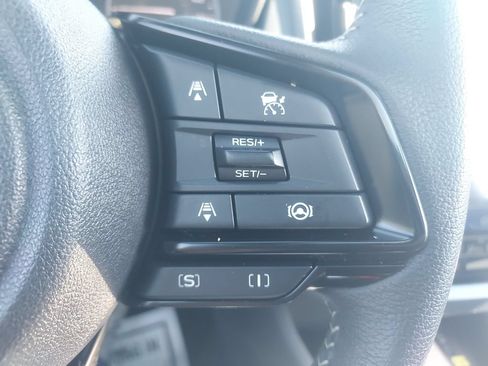 Used 2025 Subaru Forester Premium AWD/4WD image 23