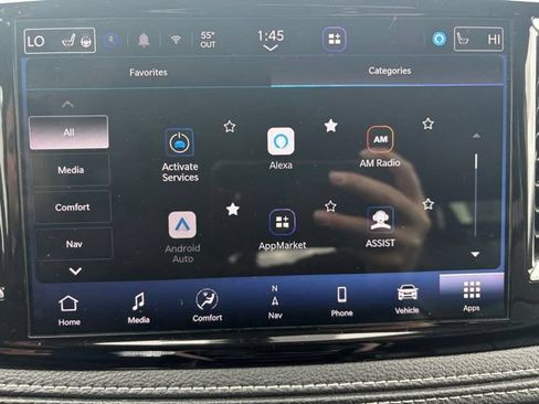 Used 2023 Chrysler Pacifica Limited FWD image 31