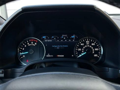 Used 2018 Ford F150 Platinum w/ Equipment Group 701A Luxury AWD/4WD image 16