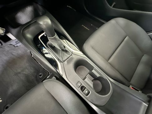 Used 2024 Toyota Corolla LE FWD image 21