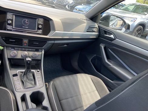 Used 2023 Volkswagen Jetta Sport FWD image 15