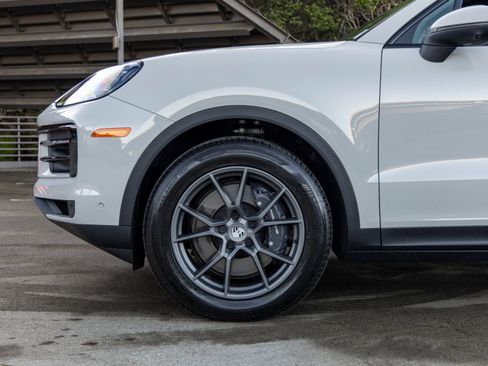 New 2026 Porsche Cayenne AWD/4WD image 13