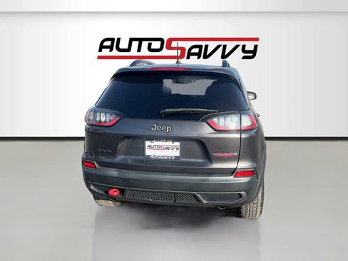 Used 2022 Jeep Cherokee Trailhawk AWD/4WD image 6