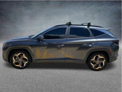 Used 2022 Hyundai Tucson SEL w/ Convenience + Premium Package FWD image 2