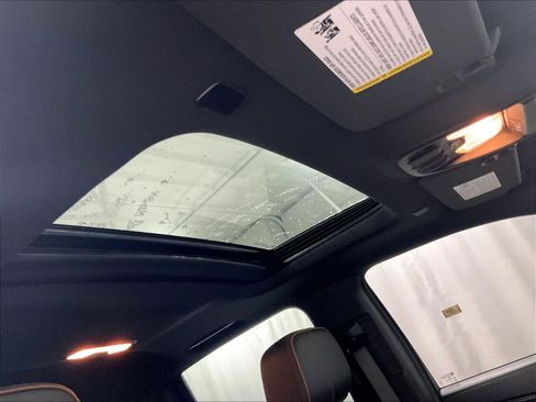 Used 2023 GMC Canyon AT4 w/ AT4 Premium Package image 22