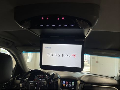 Used 2019 GMC Yukon XL SLT image 25