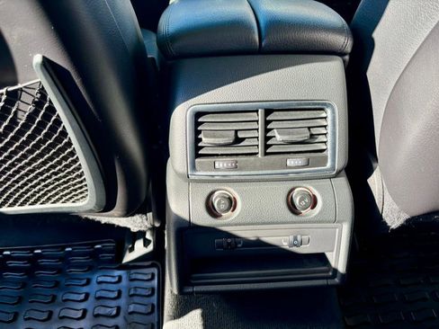 Used 2015 Audi Q7 TDI Premium Plus w/ Premium Plus Package image 31