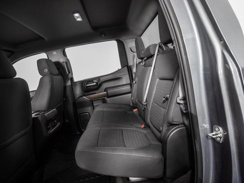 Used 2021 Chevrolet Silverado 1500 LT Trail Boss w/ Bed Protection Package image 10