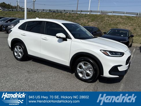 Certified 2023 Honda HR-V LX image 1