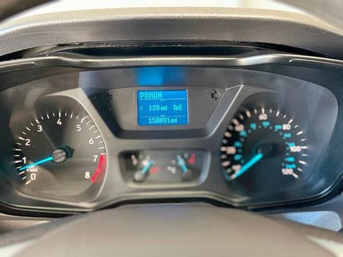 Used 2015 Ford Transit 150 XLT image 23