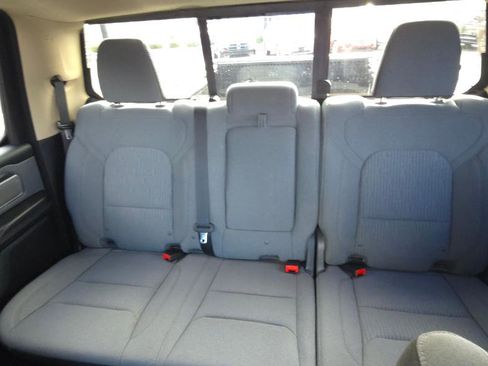 Used 2019 RAM 1500 Big Horn image 8