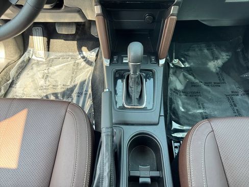 Used 2018 Subaru Forester 2.5i Touring w/ Popular Package #3B AWD/4WD image 11