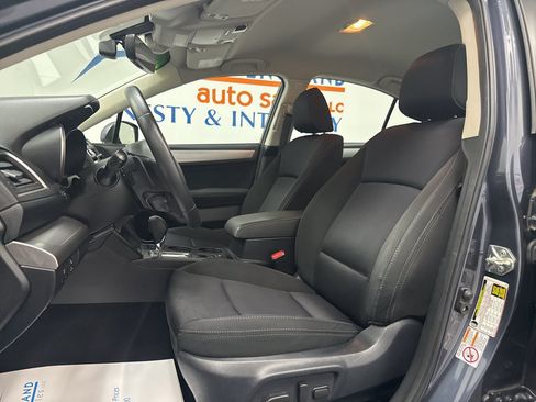 Used 2017 Subaru Legacy 2.5i Premium AWD/4WD image 7