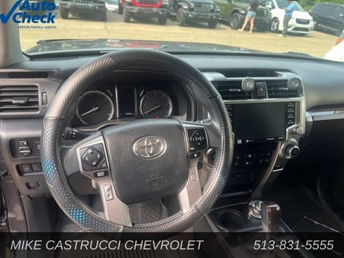 Used 2021 Toyota 4Runner Limited AWD/4WD image 9