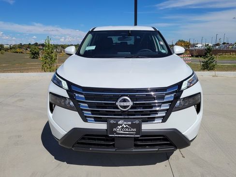 New 2026 Nissan Rogue SV image 5