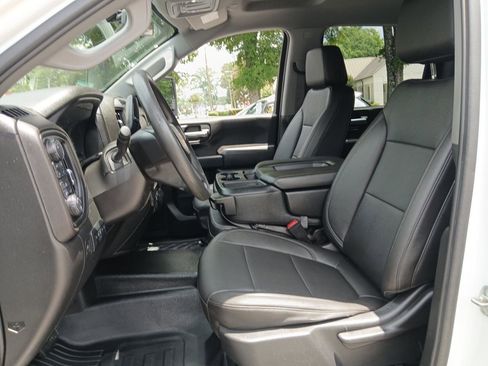 Used 2021 Chevrolet Silverado 2500 W/T w/ WT Convenience Package AWD/4WD image 17