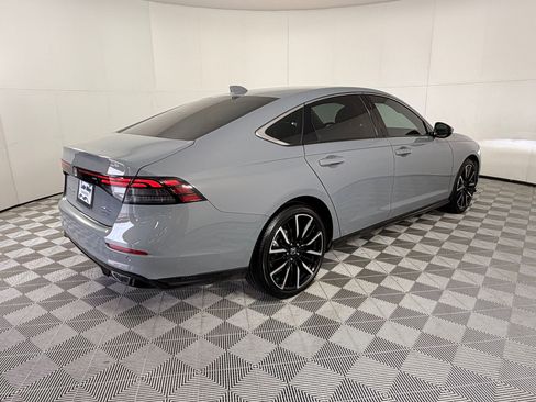 Certified 2025 Honda Accord Touring image 9