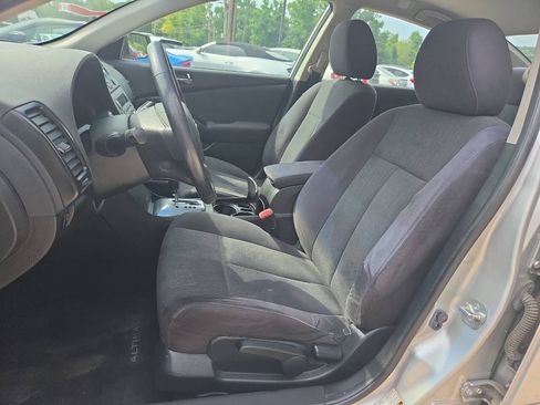 Used 2012 Nissan Altima 2.5 S FWD image 12