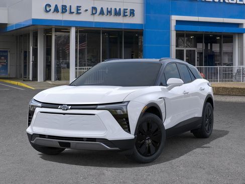 New 2026 Chevrolet Blazer EV LT image 6