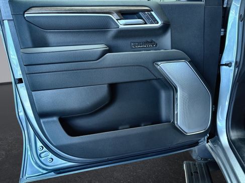 New 2026 Chevrolet Silverado 1500 High Country w/ Technology Package AWD/4WD image 20