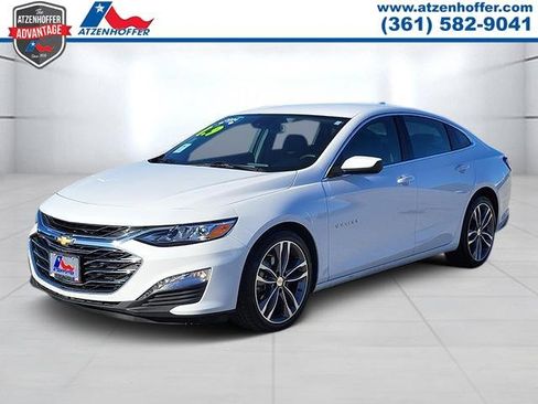 Used 2024 Chevrolet Malibu LT image 3