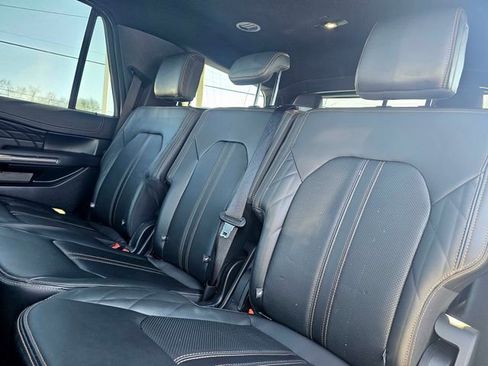 Used 2023 Ford Expedition Platinum image 24