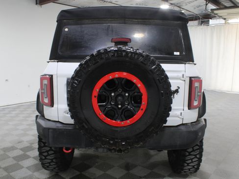 Used 2022 Ford Bronco Wildtrak AWD/4WD image 28