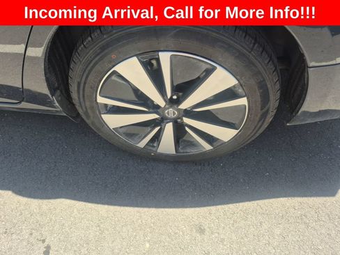 Used 2022 Nissan Altima 2.5 SV FWD image 7