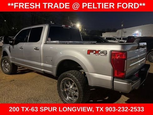 Used 2022 Ford F250 Platinum image 5