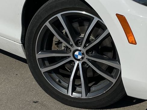 Used 2018 BMW 230i xDrive Coupe AWD/4WD image 9