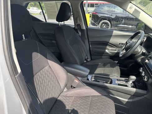Used 2023 Nissan Kicks SV FWD image 28
