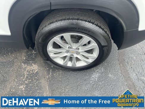 Used 2023 Chevrolet TrailBlazer LS AWD/4WD image 10