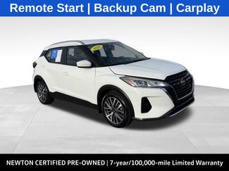 Used 2023 Nissan Kicks SV video 1