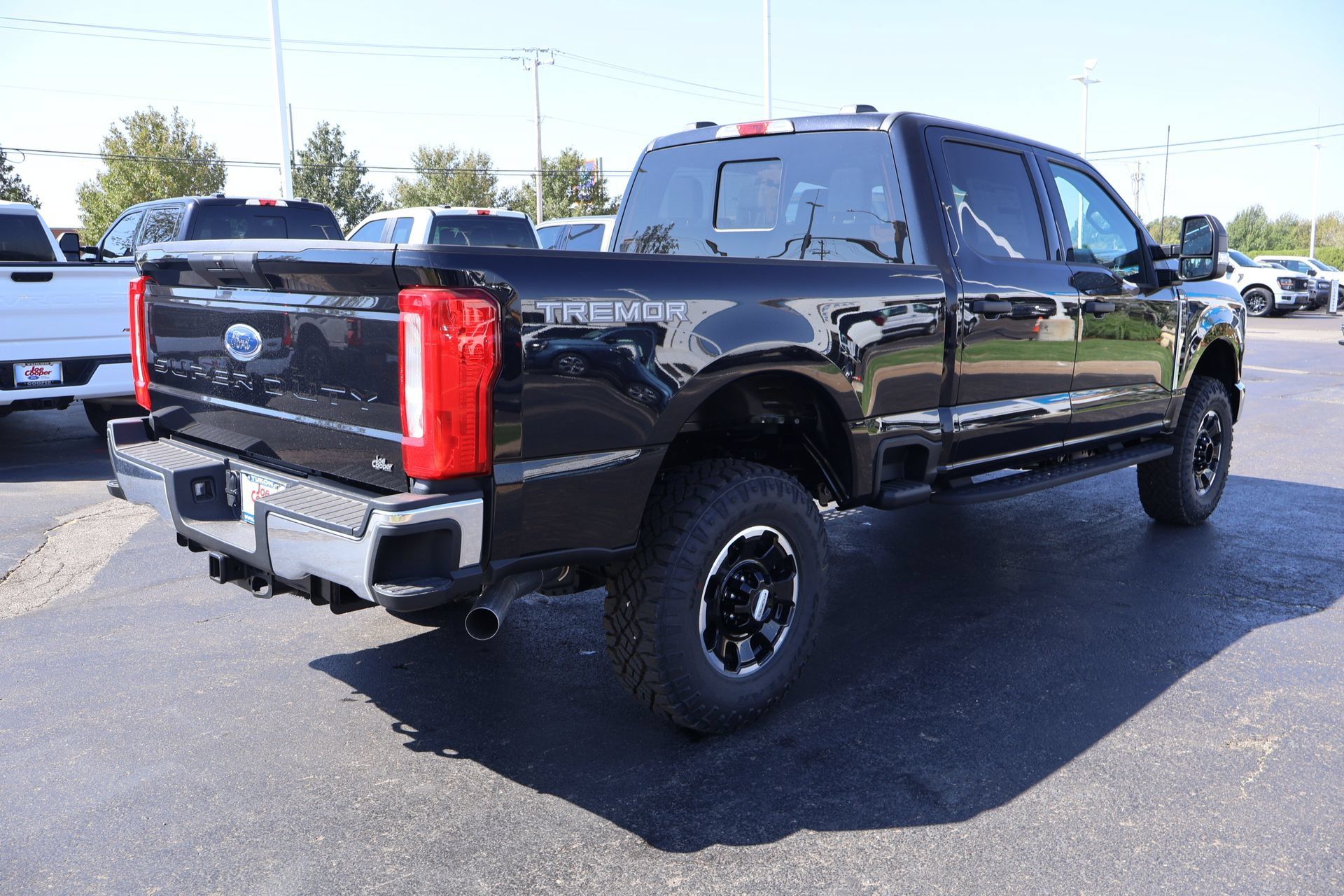 New 2026 Ford F250 XLT w/ Tremor Off-Road Package AWD/4WD image 19