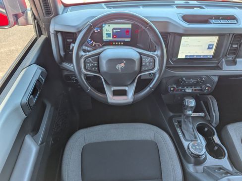 Used 2023 Ford Bronco Big Bend image 17