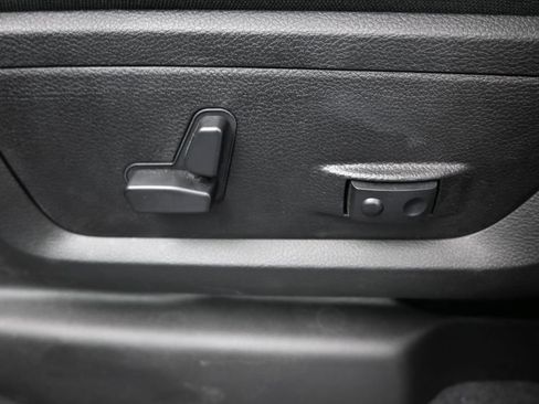 New 2026 RAM 2500 Big Horn AWD/4WD image 33