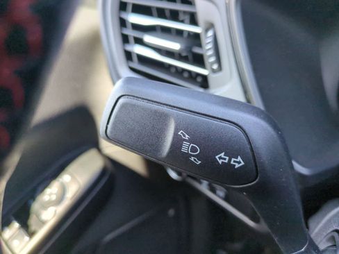 Used 2024 Ford Escape ST-Line w/ Tech Pack #1 AWD/4WD image 26