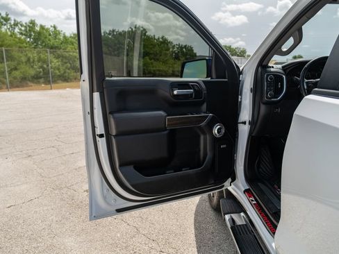Used 2021 Chevrolet Silverado 1500 RST w/ Texas Edition Plus AWD/4WD image 11