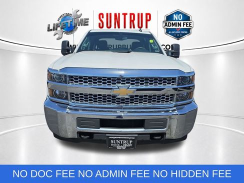 Used 2019 Chevrolet Silverado 2500 W/T AWD/4WD image 9