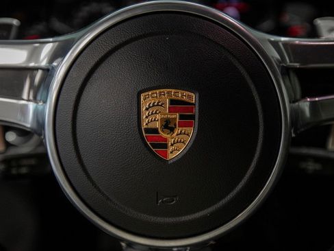 Used 2014 Porsche 911 Carrera 4S image 19
