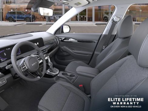 New 2026 Kia Seltos S FWD image 18