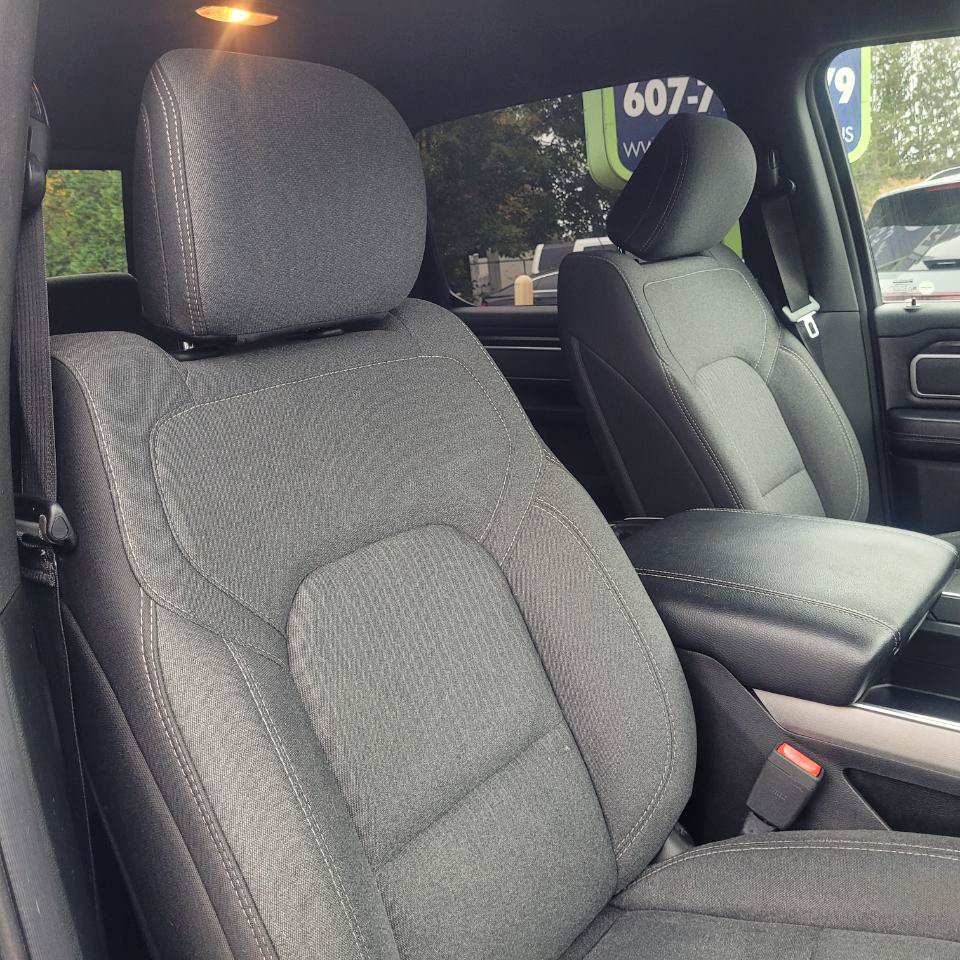 Used 2019 RAM 1500 Big Horn AWD/4WD image 27
