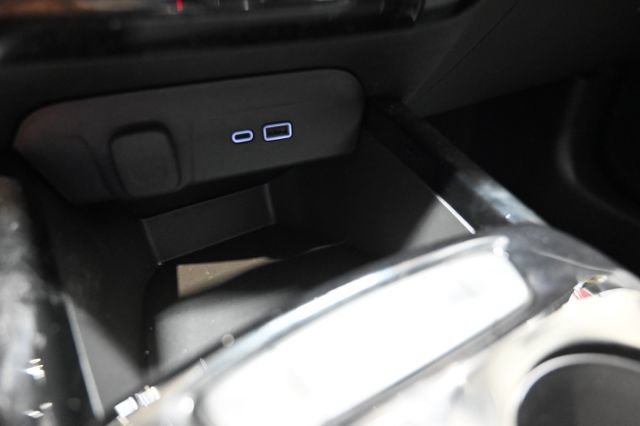 Used 2026 Chevrolet Trax LT FWD image 19