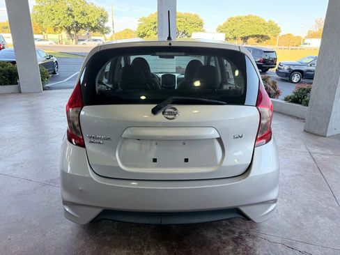 Used 2018 Nissan Versa Note SV image 6